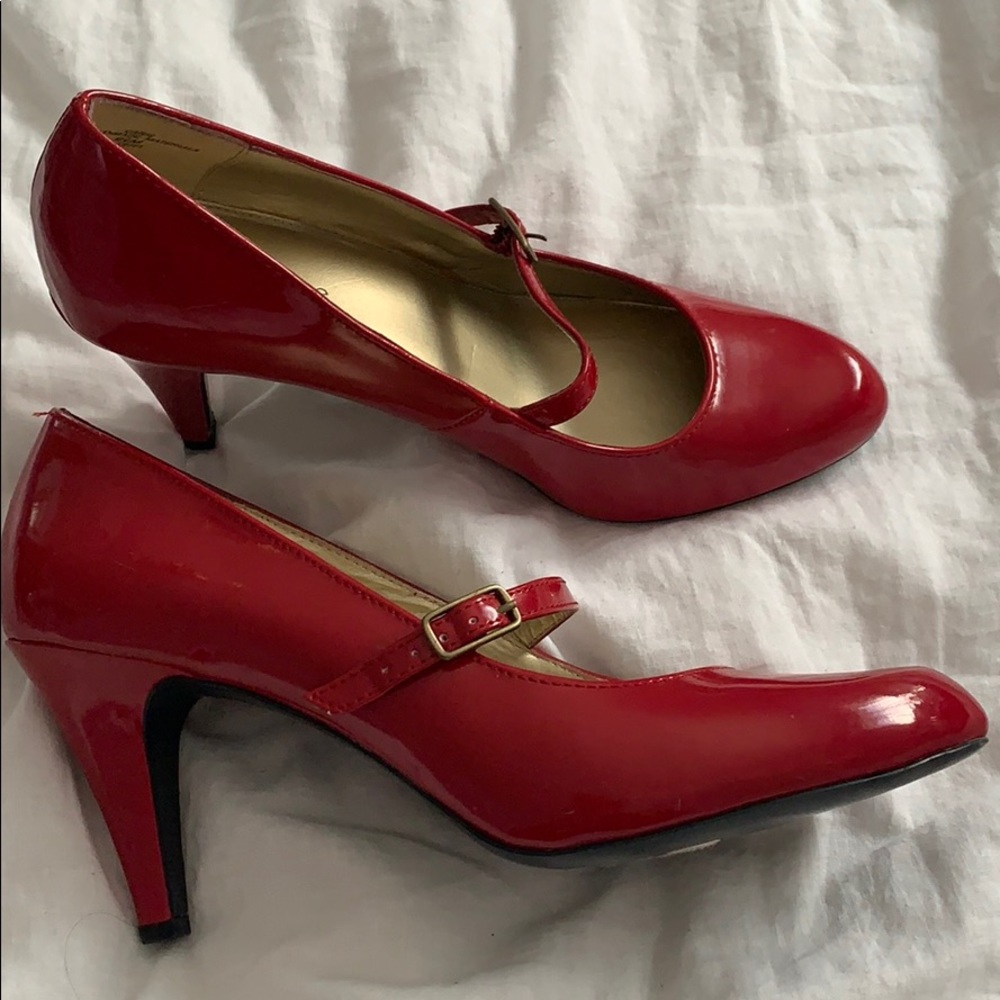 Red Heels